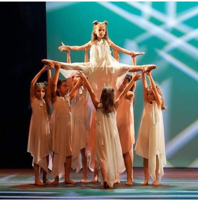 chorégraphie de danse
spectacle enfants
danse 
jazz
anouk Todière 

